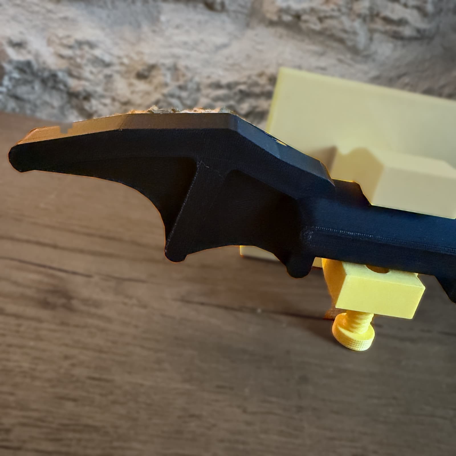 Le gadget de l’homme-chauve-souris — autre vue