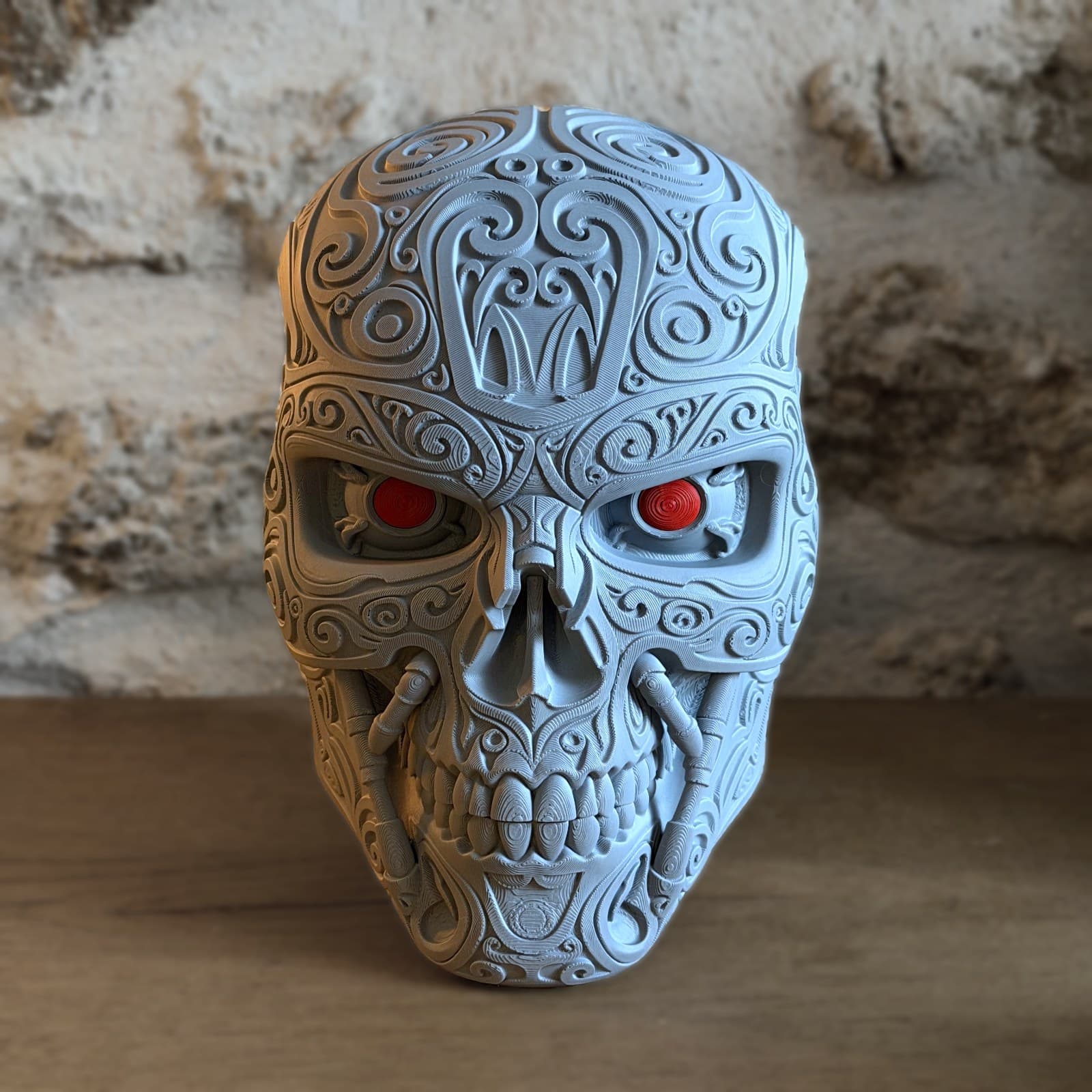 Le robot aux yeux rouges