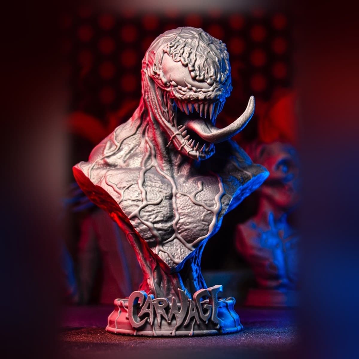 Le symbiote qui a encore plus de dents, peinte à la main